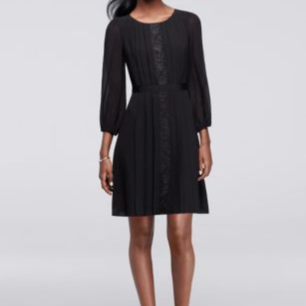 Jessica Simpson Short Dress with Long 3/4 Sleeves